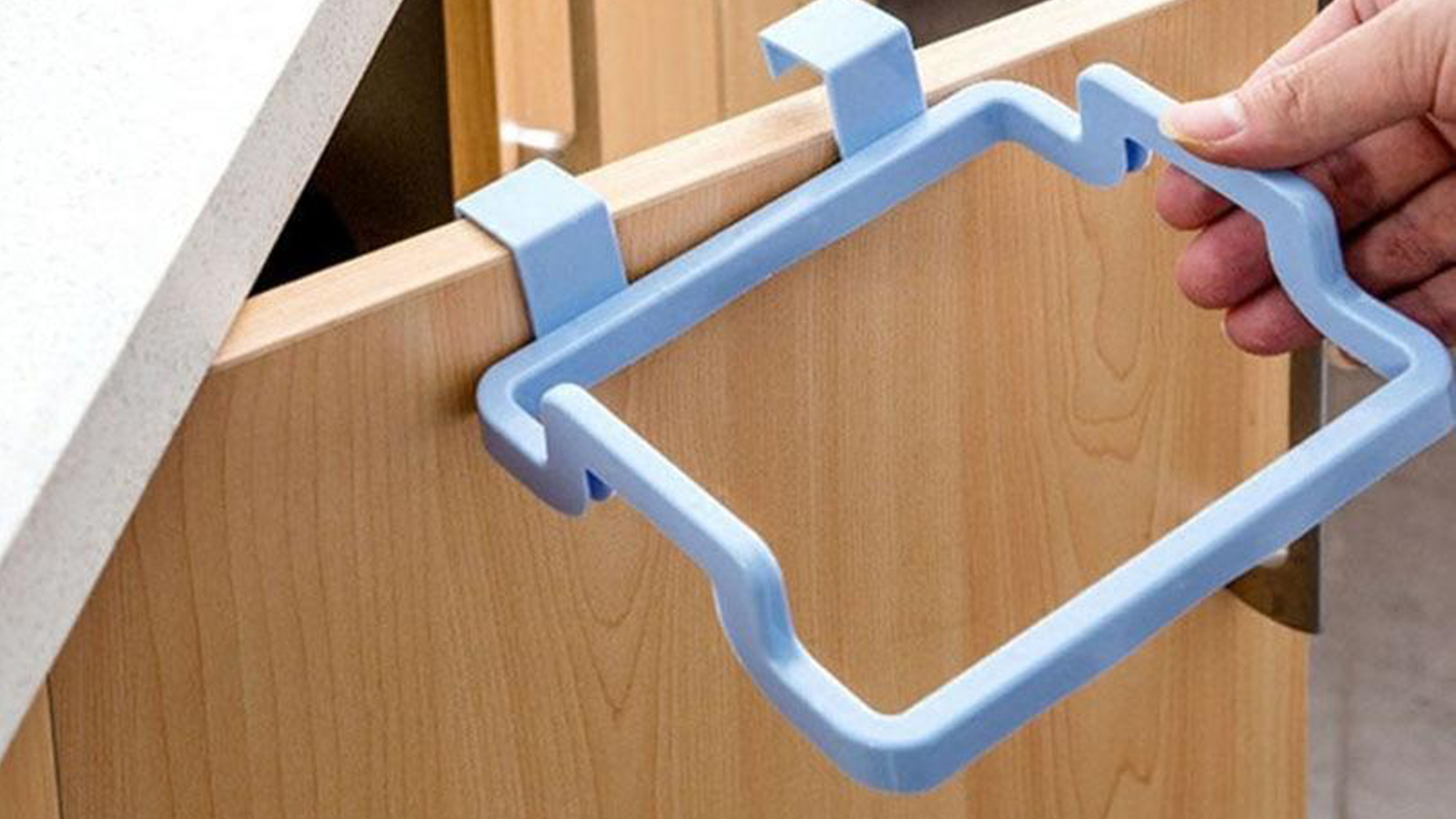 Manufactuers of Handle Hangers From Tirupur, Karur and Coimbatore Cities